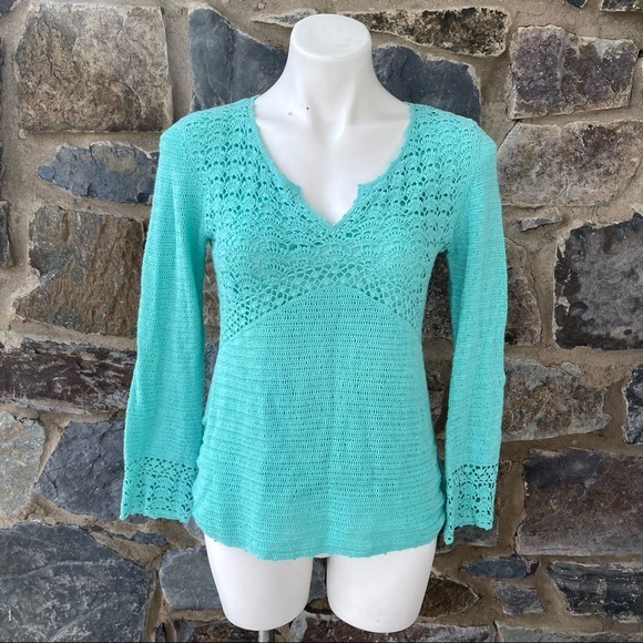 Lilly Pulitzer Sweaters - Rare Lilly Pulitzer White Label Vintage Blue Crochet detail sweater size Med